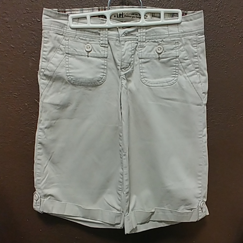 Junior's Wide long shorts